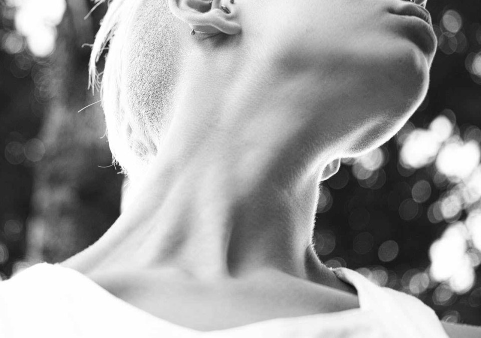 black and white casual face fashion